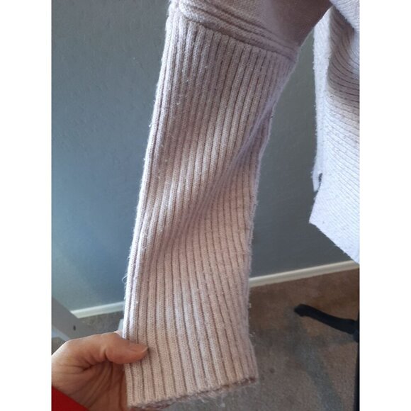 Chico's dusty pale pink sweater with ribbed sleeves and sides crewneck Size 3 (L - Picture 4 of 10
